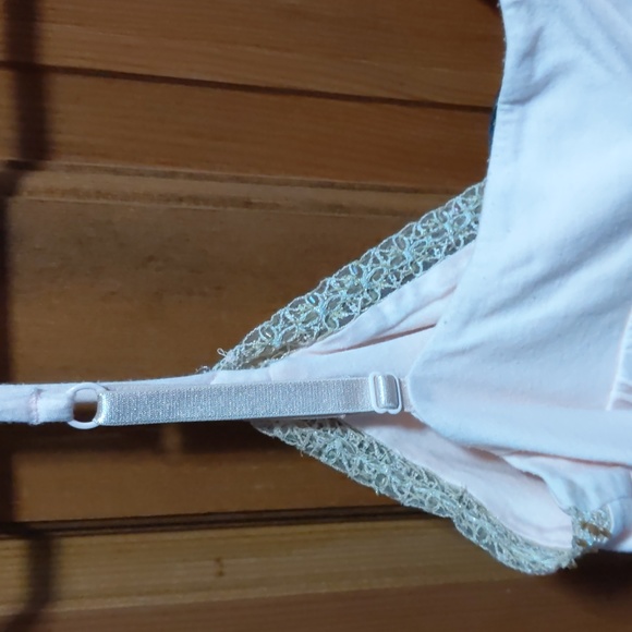 2 Pink Tops 🩷🩷 - Picture 7 of 12